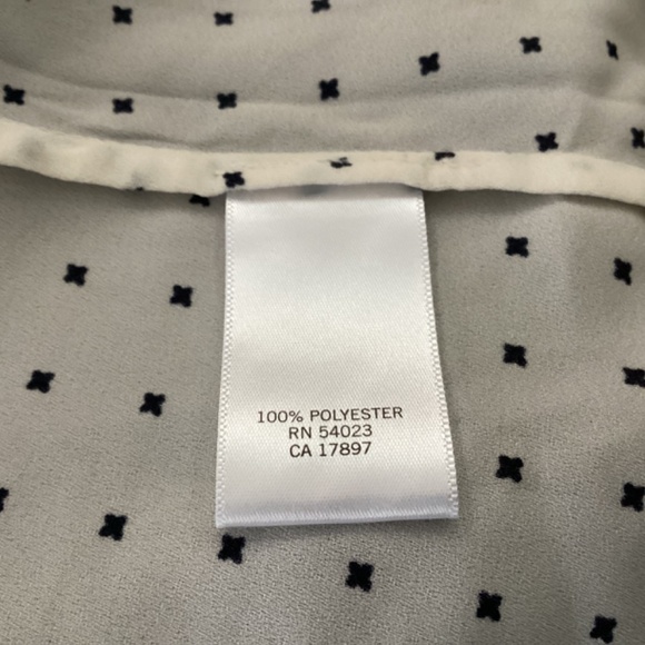 Banana Republic Blouse - Picture 5 of 6